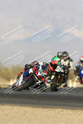 media/Dec-07-2024-CVMA (Sat) [[21c5f1ef85]]/Race 12-Supersport Middleweight/